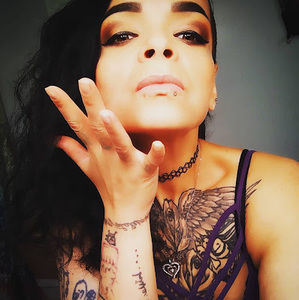 Meet your Posher, Veggie edgy vegan